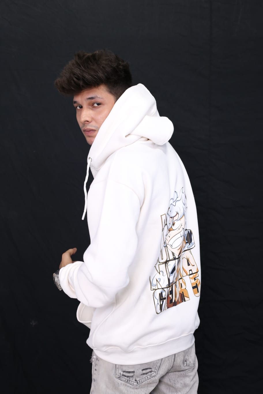 Nika luffy gear 5 backprint zipper in white colour